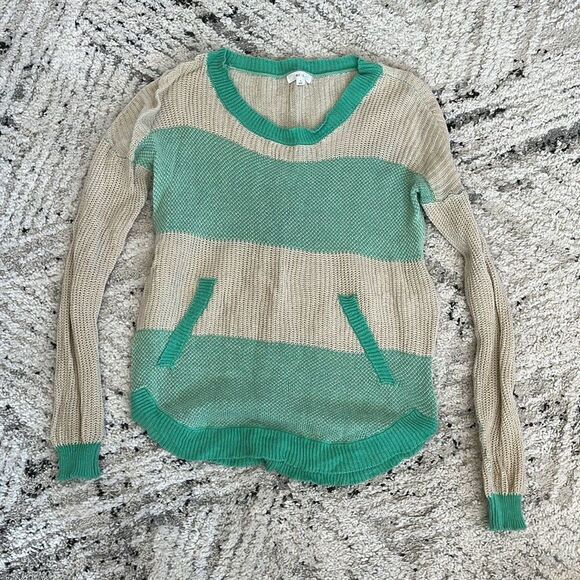 Teal & Cream Sweater! - Picture 1 of 4